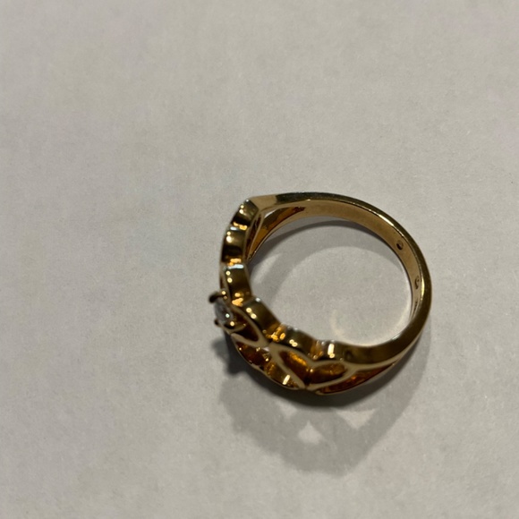 Vintage Heart Ring with a Diamond - Picture 11 of 12